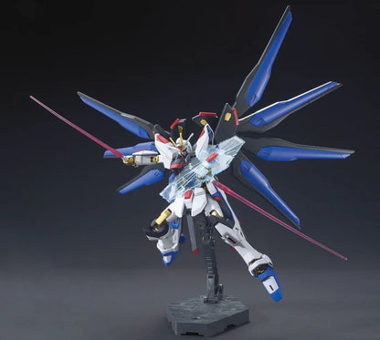 Gunpla - HGCE 1/144 - Strike Freedom Gundam