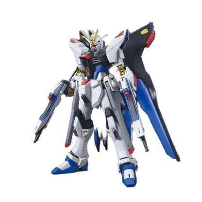 Gunpla - HGCE 1/144 - Strike Freedom Gundam